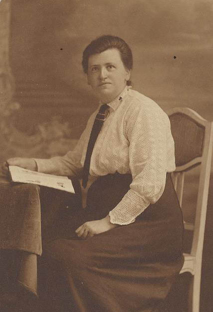Oma Leibbrandt.jpg
